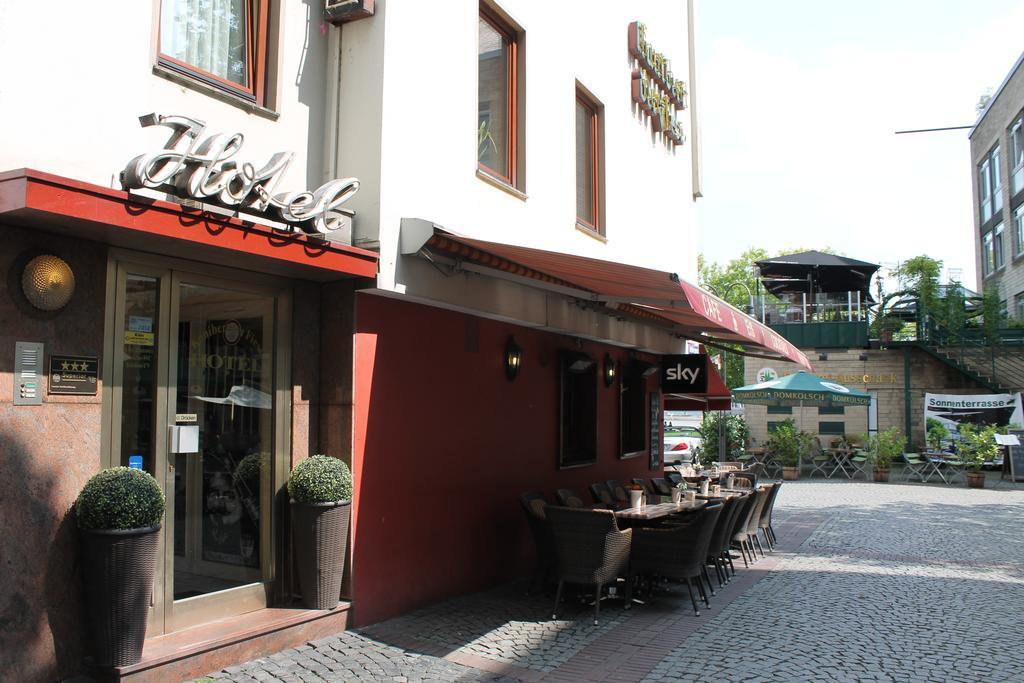 Hotel Kunibert Der Fiese Cologne Exterior photo