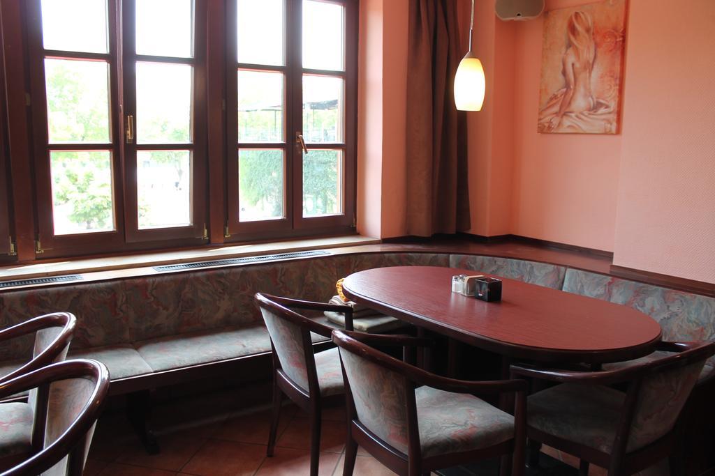 Hotel Kunibert Der Fiese Cologne Exterior photo